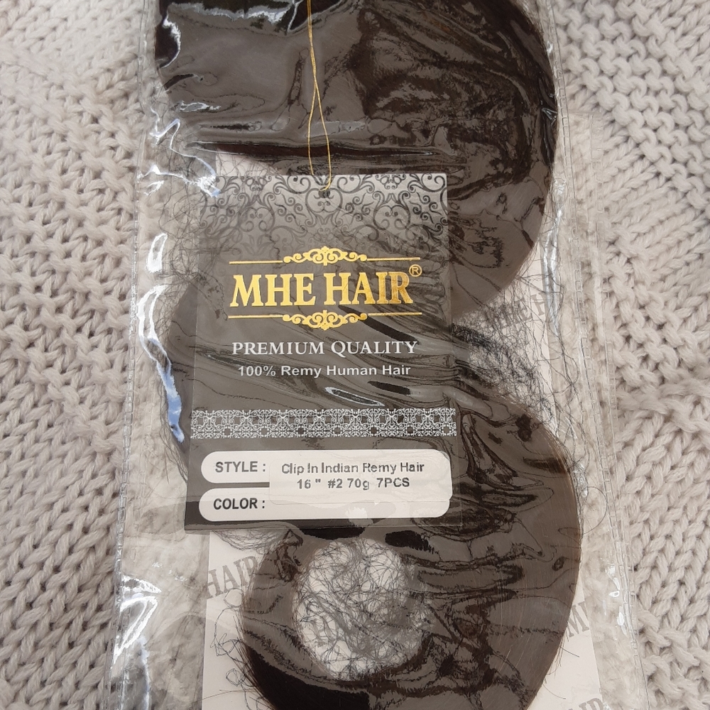Hair extensions - Picture 4 of 6